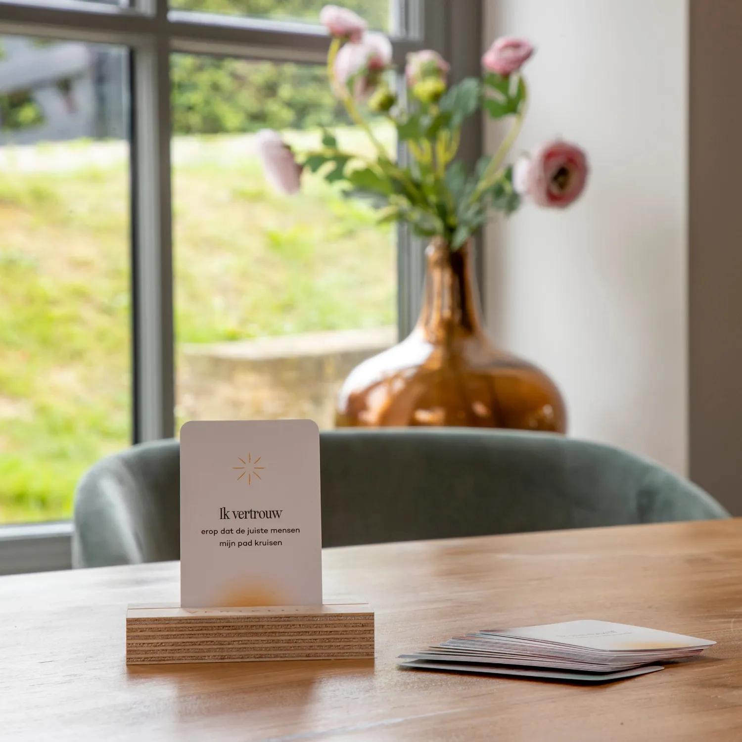 Vertellis houten kaarthouder beukenhout voor kaarten