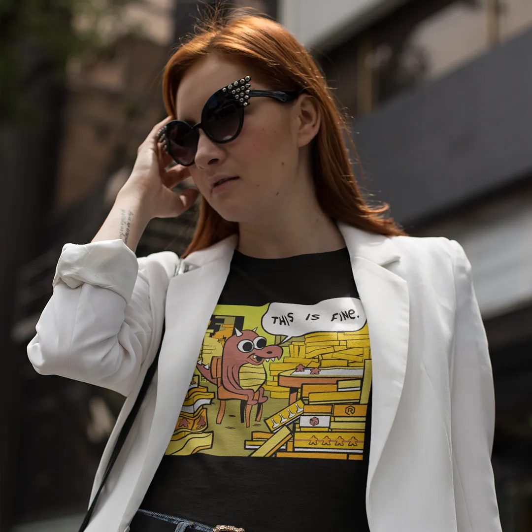 Rollacrit This Is Fine Dragon Hoard T-shirt dames katoen