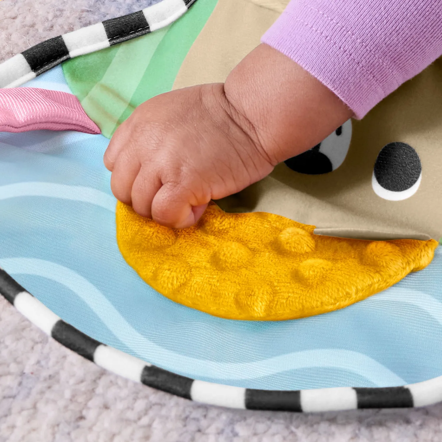 Fisher-Price Buikligkussen Sensorisch babykussen