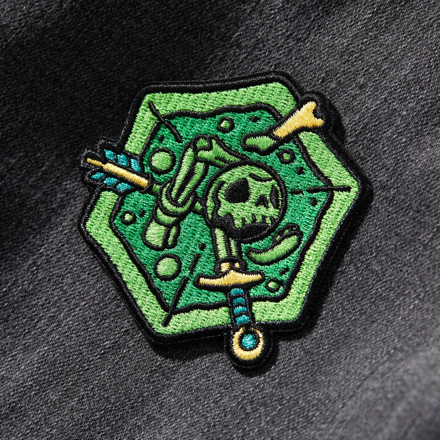 Roll A Crit Gelatinous Patch strijkpatch geborduurd