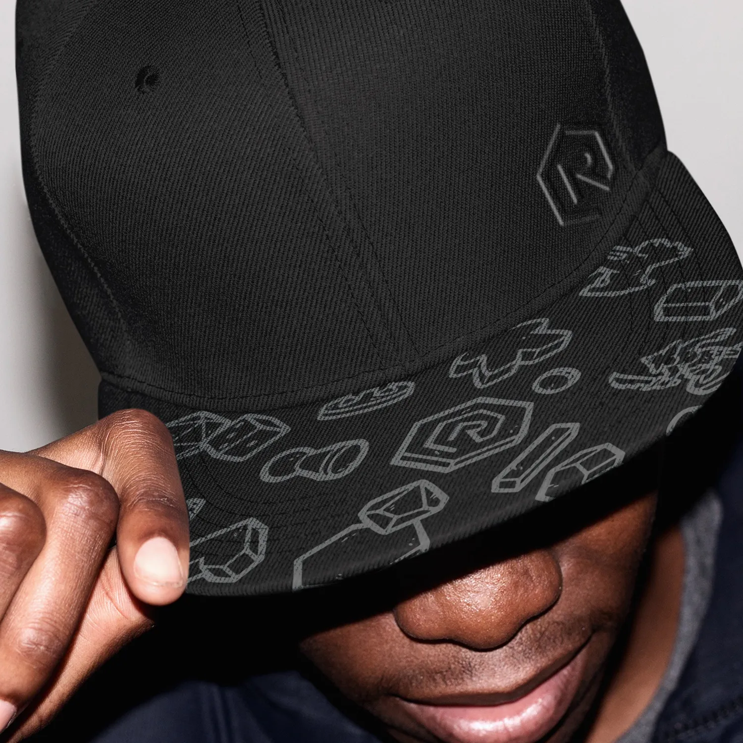 Roll A Crit Game Piece Snapback pet zwart katoen
