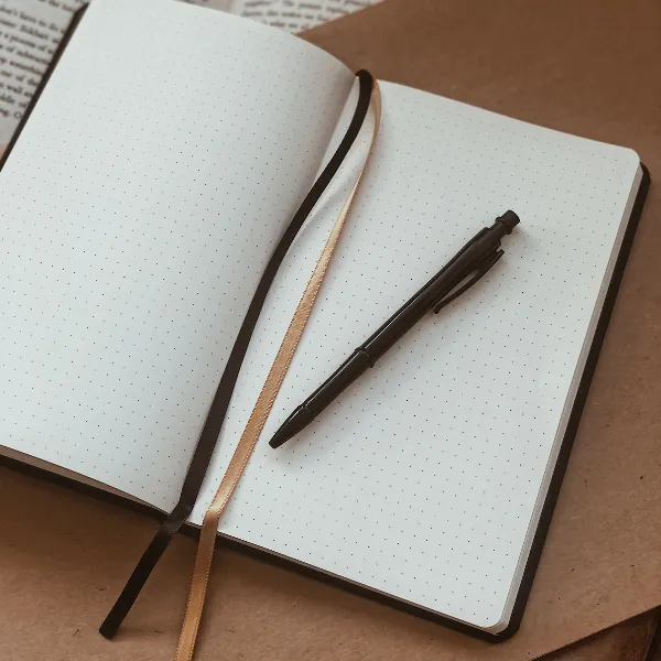 Vertellis Journeys bullet journal dotted 150 pagina’s