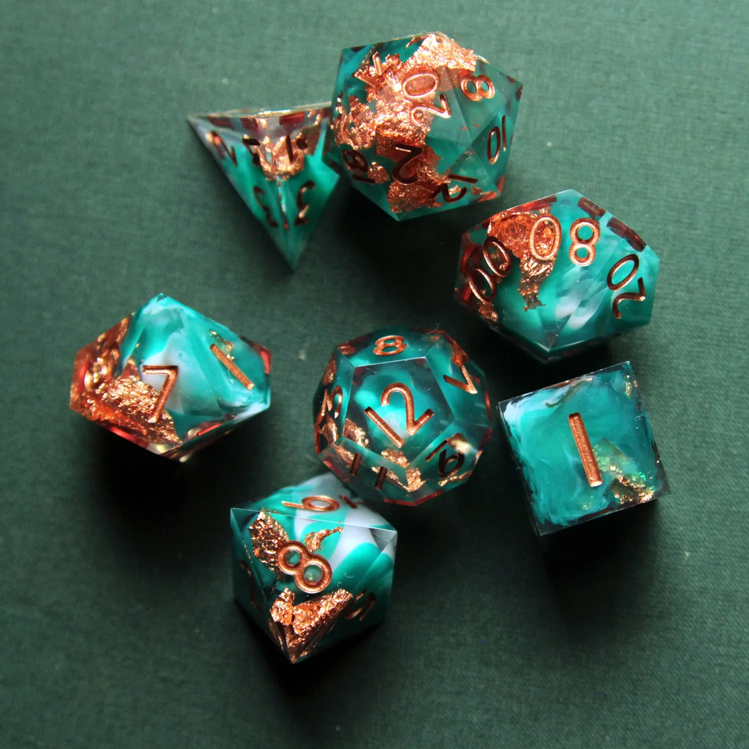 Roll A Crit Crashing Waves dobbelstenenset 7-delig resin