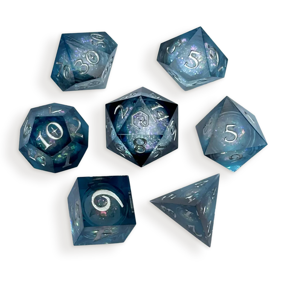 Roll A Crit Nebula Nightfall Liquid Core dobbelset 7-delig